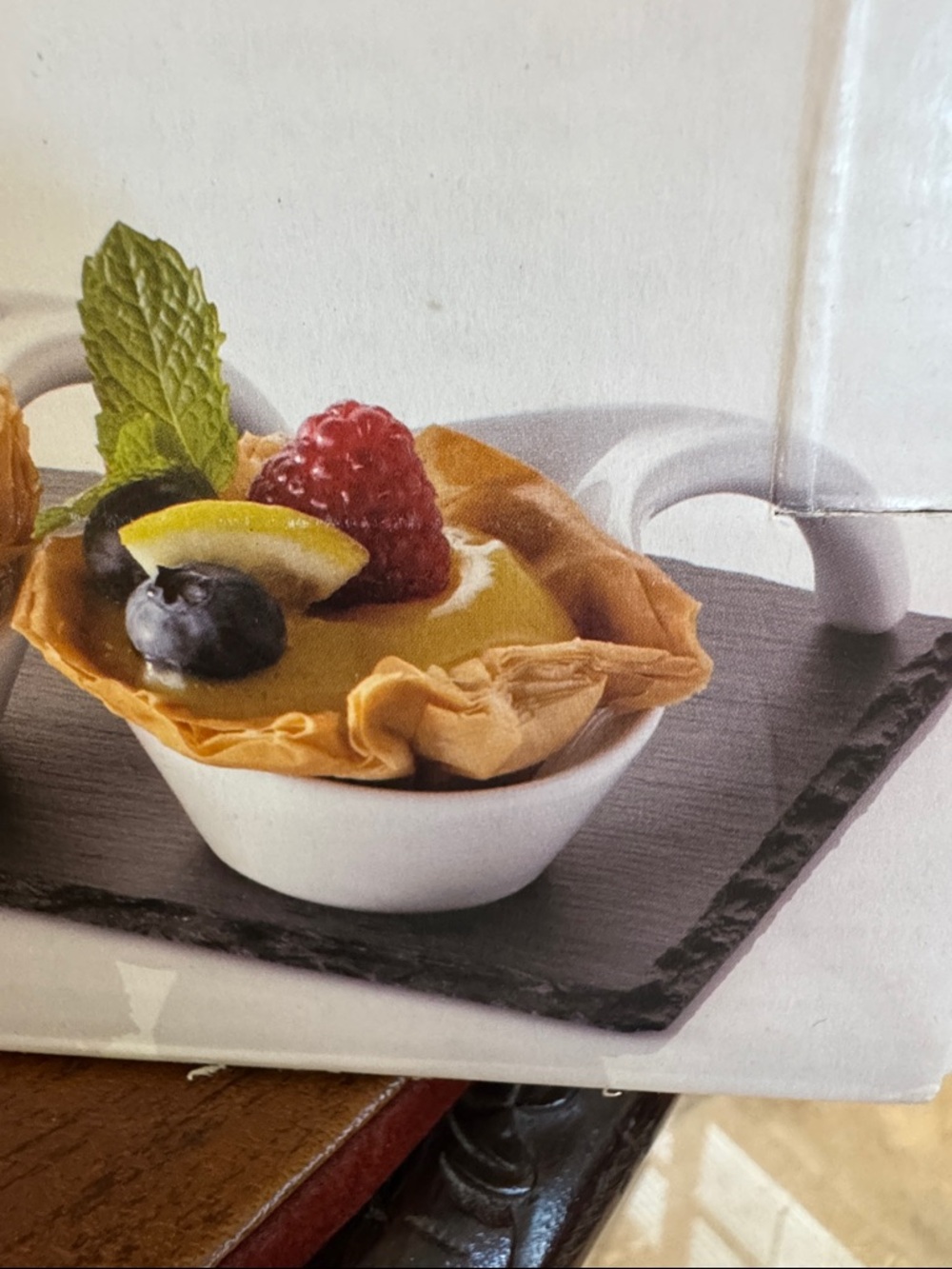 NEW Tasting Spoon Set 6 with 1 Slate Tray